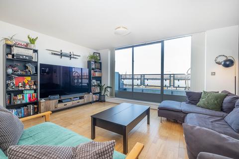 2 bedroom flat for sale, The Bittoms, Kingston Upon Thames, KT1