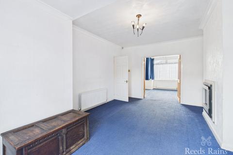 3 bedroom semi-detached house for sale, Hillcrest Avenue, Durham TS18