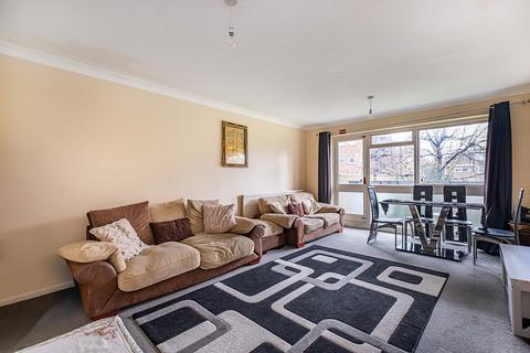 2 bedroom flat for sale, 2 Queens Road, Kingston Upon Thames, KT2