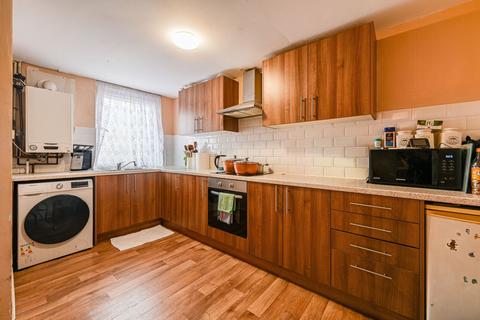 Cormorant Court, Deptford, London, SE8