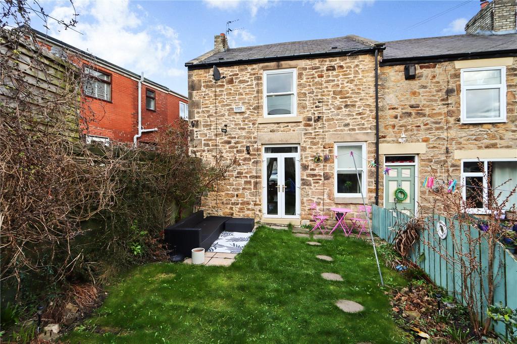 Front / Garden