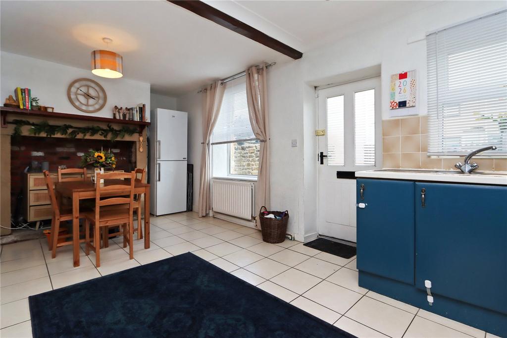 Kitchen/Diner Pic 4