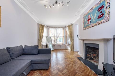 2 bedroom flat for sale, Canfield Gardens, South Hampstead, London, NW6