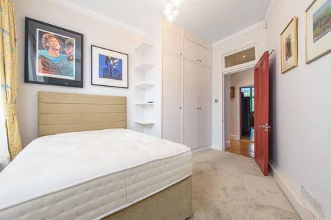 2 bedroom flat for sale, Canfield Gardens, South Hampstead, London, NW6