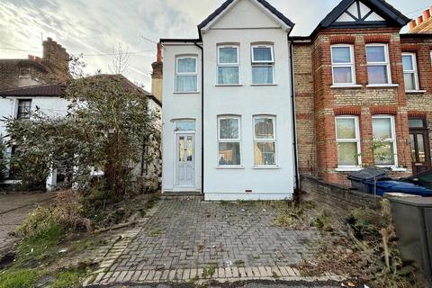 Allenby Road, Southall