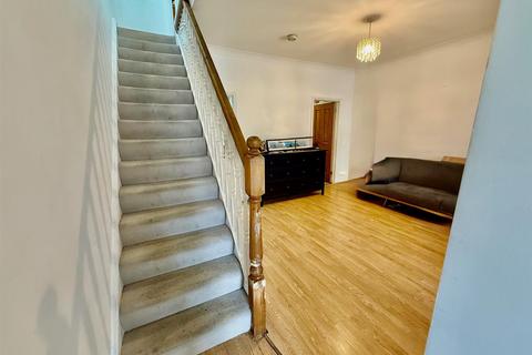 undefined, Allenby Road, Southall