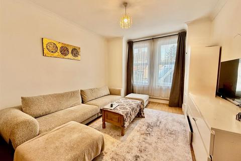 undefined, Allenby Road, Southall