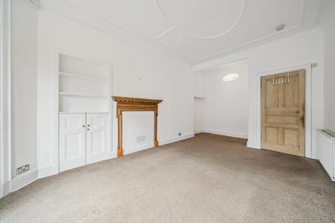 undefined, Bellwood Street, Flat 3-2, Shawlands, Glasgow, G41 3ER