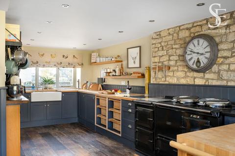 undefined, Alvescot, Bampton, OX18