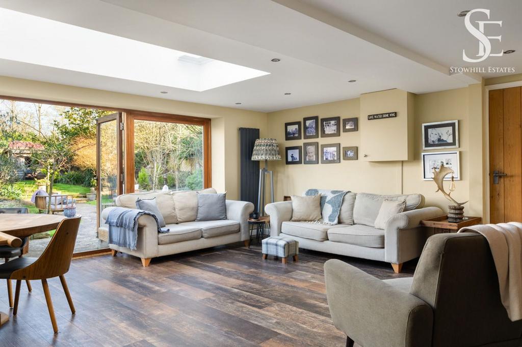 Kitchen/Family Room