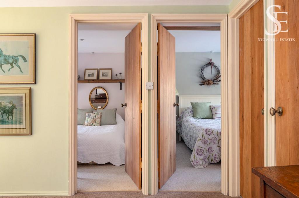 Landing - Bedrooms