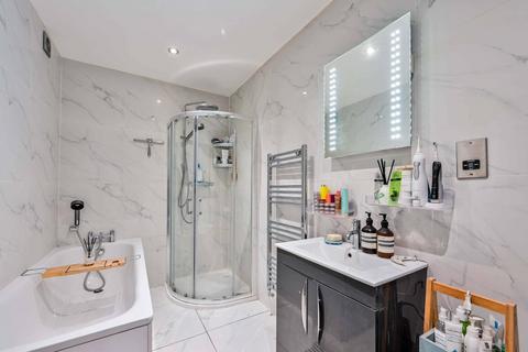 undefined, Bridle Lane, St Margarets, Twickenham, TW1