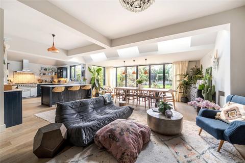 undefined, Grosvenor Road, London, N10