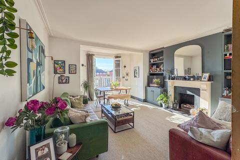 1 bedroom flat for sale, Ewell Road, Surbiton, KT6