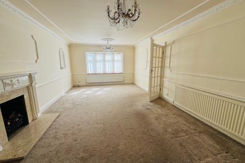 undefined, Supported Living Suitable, The Elkins, Romford, RM1