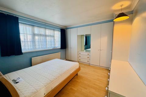 undefined, Supported Living Suitable, The Elkins, Romford, RM1