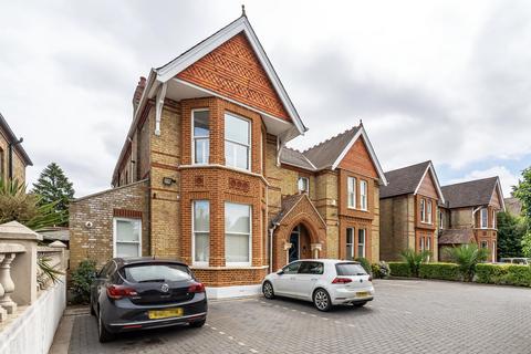 1 bedroom flat for sale, Gunnersbury Avenue, London, W5