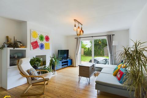 3 bedroom terraced house for sale, Prescott Close, Banbury OX16