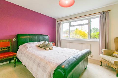undefined, Bourne Vale, Hungerford, Berkshire, RG17