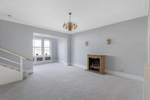 2 bedroom flat for sale, Lexham Gardens, London W8