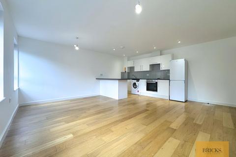 2 bedroom flat to rent, Rothesay Road, Luton LU1