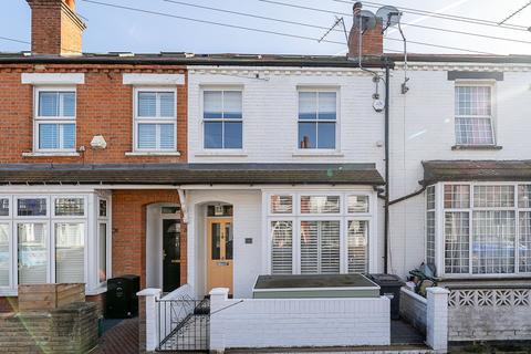 York Road, Brentford, TW8
