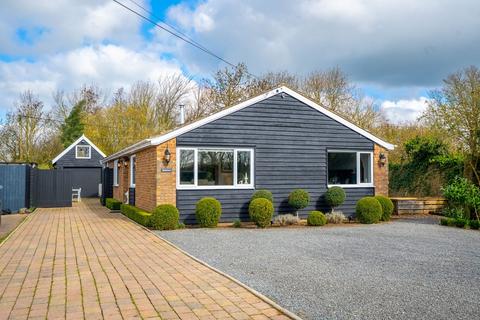 4 bedroom detached bungalow for sale, Newmarket CB8
