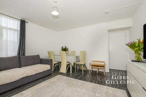 Flat to rent, Churchill Place, Harrow, HA1