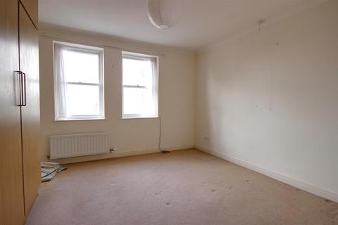 undefined, King Street, Cottingham
