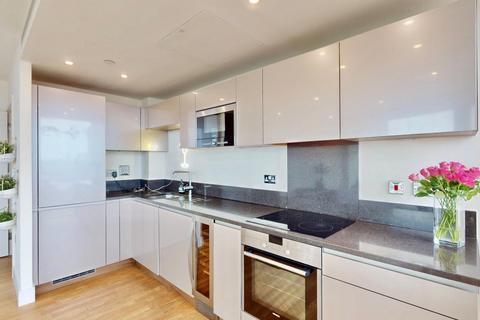 1 bedroom apartment for sale, Surrey Quays Road, London, SE16