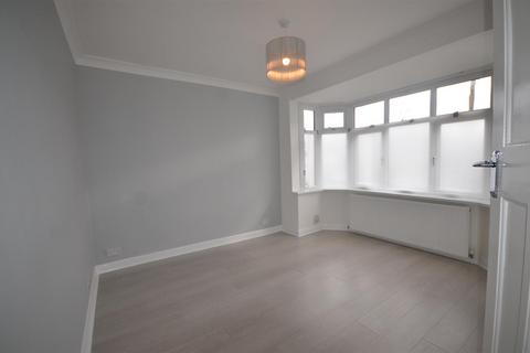 undefined, Tiverton Road, Edgware, HA8 6BE