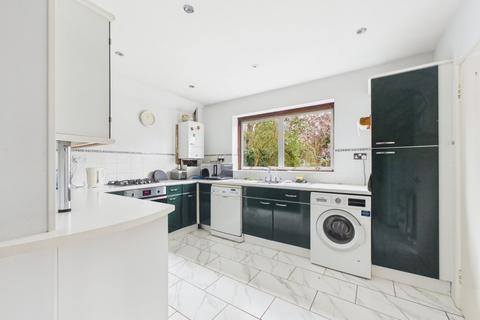 undefined, Halkingcroft, Langley, Berkshire, SL3