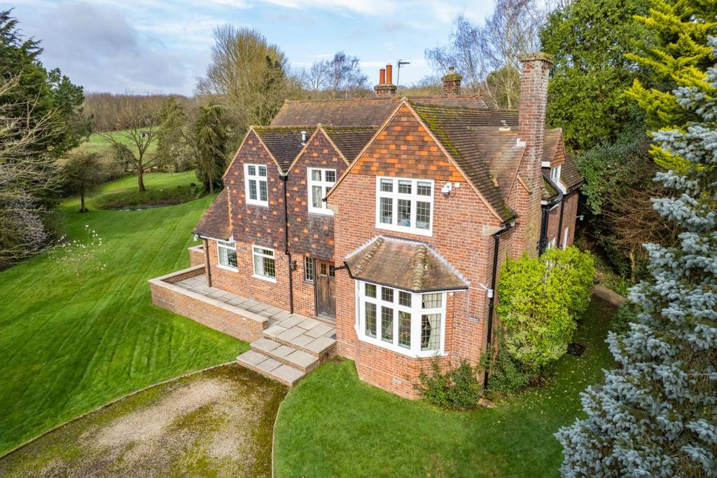 House in Canterbury - View 2