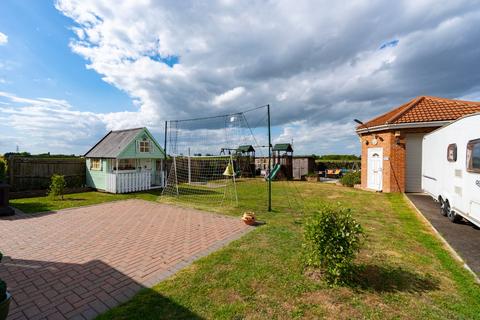 4 bedroom detached bungalow for sale, Spotfield Lane, Frampton West, Boston, PE20