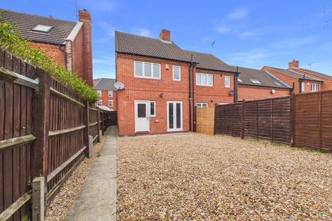3 bedroom end of terrace house for sale, West Lake Avenue, Hampton Vale, PE7