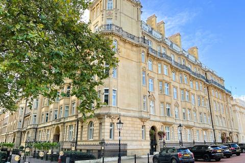 2 bedroom apartment to rent, Marylebone Road, London NW1