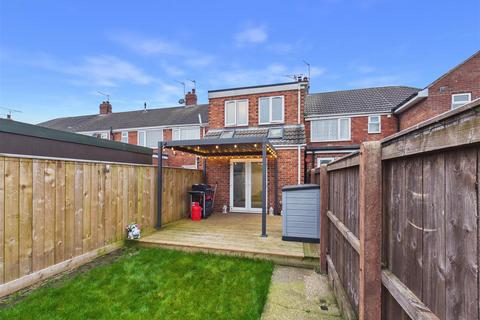 undefined, Hotham Road South, Hull