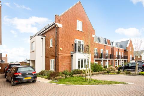 5 bedroom house for sale, Burton Avenue, Leigh, TN11
