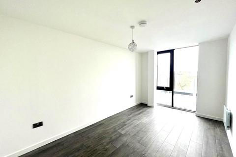 2 bedroom flat for sale, Buckingham Road, Bletchley, Milton Keynes, Buckinghamshire, MK3
