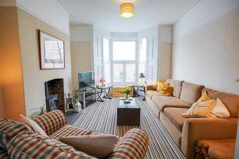 4 bedroom terraced house for sale, Westbourne Place, Swansea SA3