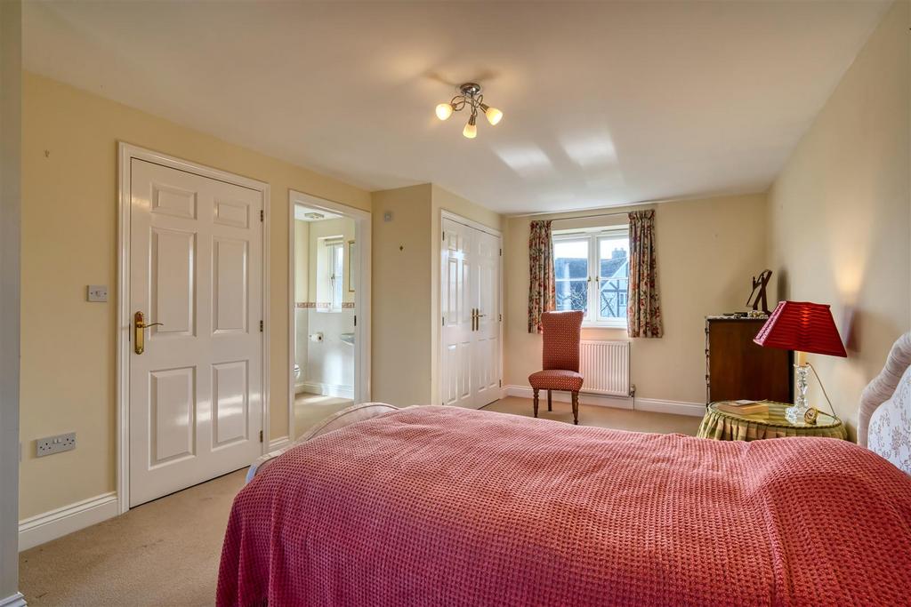 Main Bedroom