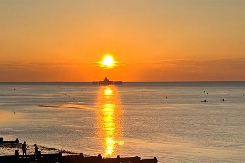 2 bedroom house for sale, Central Parade, Herne Bay