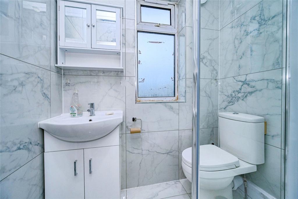 Shower-Room