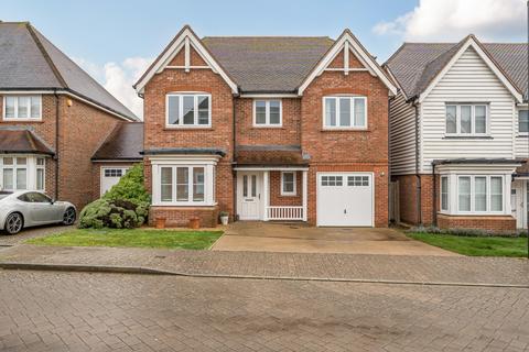 4 bedroom house for sale, Longhurst Avenue, Horsham, RH12