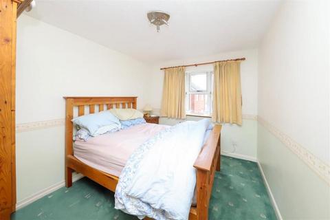 2 bedroom apartment for sale, Cherry Lane, West Drayton, Middlesex, UB7 9HB
