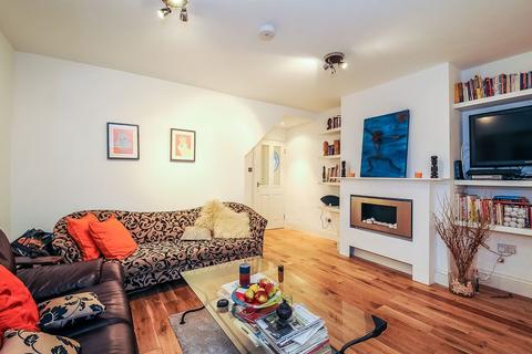 2 bedroom property to rent, Ennersdale Road, Hither Green, London, SE13