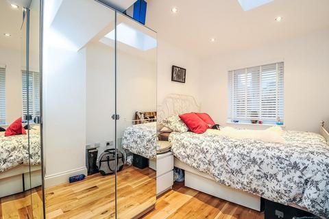 2 bedroom property to rent, Ennersdale Road, Hither Green, London, SE13