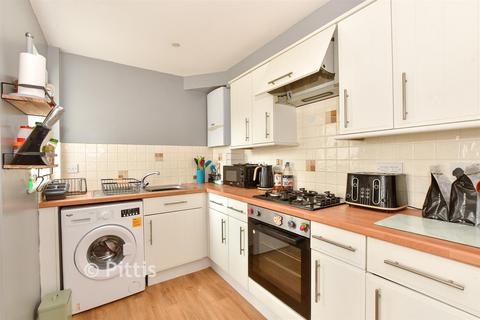 2 bedroom ground floor flat for sale, Leed Street, Sandown, Isle of Wight