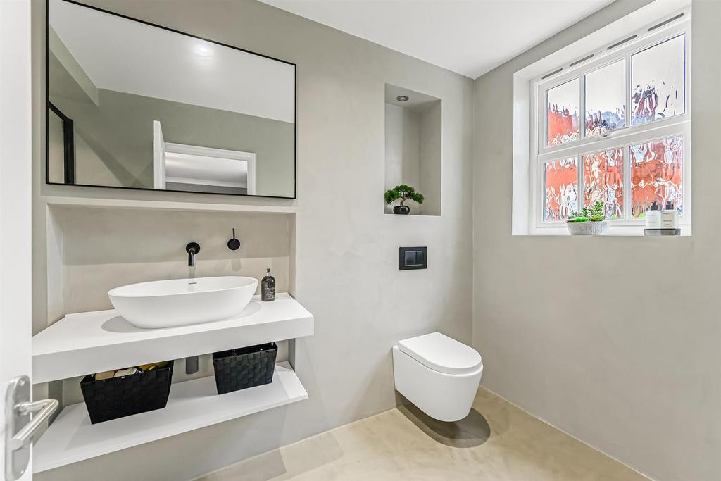 3 Bradfield House-13.jpg