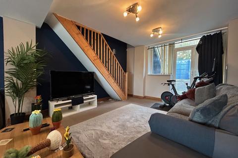 3 bedroom terraced house for sale, Union Road, Low Moor, Bradford, BD12